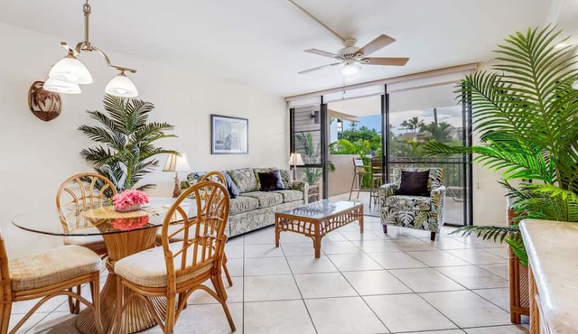 1 Bedroom Condo w/Open Kitchen–Kamaole Sands 9202 in KIHEI