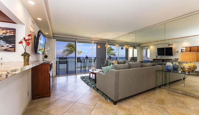 Modern Luxury OCEAN FRONT condo with Lanai & Molokai Views!-Royal Kahana 409