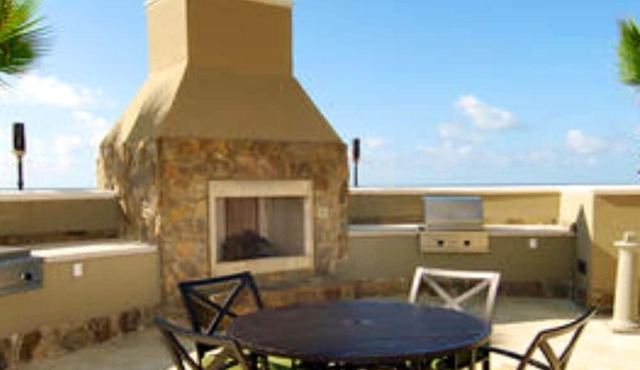 12th Fl.Remodel 2021, East Wrap Ard View, 2br, Slps7; NEW one vrbo.com/2380847 in Orange Beach