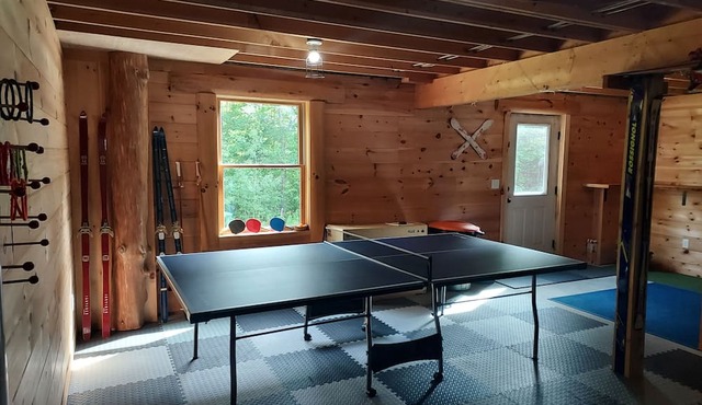 Jackson, NH Log Cabin near Storyland in White Mountains: 2Queen Bdrms+Sleep Loft in Jackson