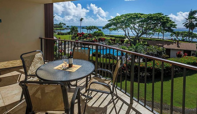 2 Lawai Beach Resort, Pool, Beachfront, Balcony!