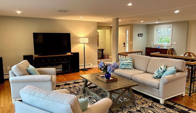 Waterfront Getaway with Heated Saltwater Pool on 3 Acres. in Yarmouth