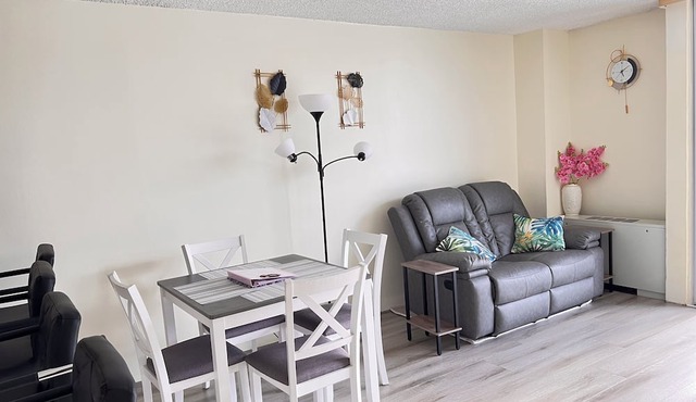 Newly Remodeled ,Central Located , Mountain views, Elevators, Pool , And WiFi . in Hilo