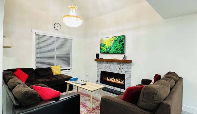 Happy Gathering House in Mukilteo