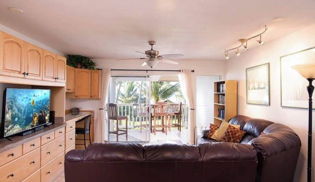 Take In Ocean Views from a Waterfront Condo with Pool & Grill