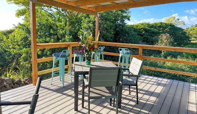 Kukui Cabin with Private Bath in Kealakekua