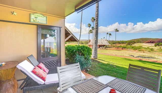 Oceanfront Condo w/Pool Access on Molokai! in Maunaloa