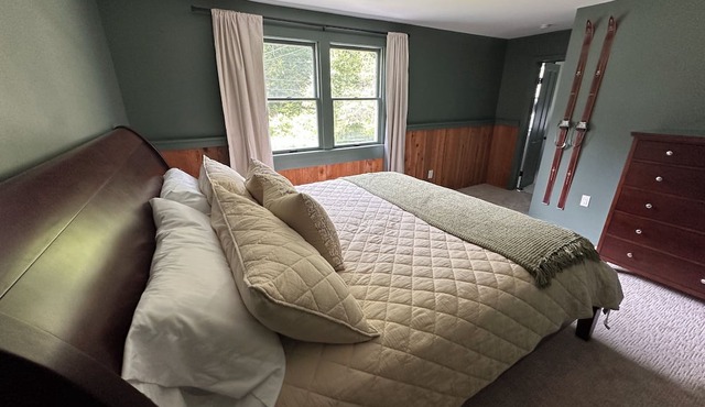 Blue Ridge Retreat-NEW Hot tub/Mountain Top Inn/Killington/VAST in Chittenden