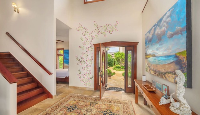Hana Hou Hale Pacific Ocean Front Villa and Guest House in Koloa