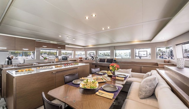 Luxurious "Atlantia" 2020 6-bedrooms 64ft yacht in Key West