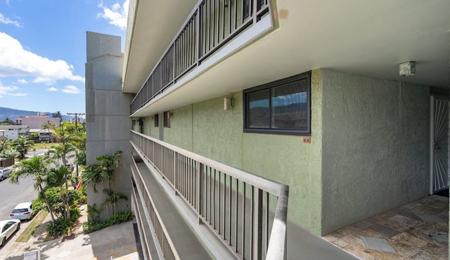 Sunset Shores - Waialua Oceanfront Retreat - 90 Day Rental