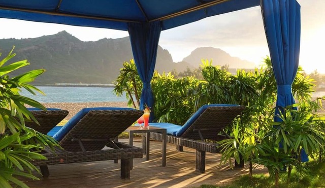 Beach Resort with Outdoor Pool & Dining by the Ocean | Oceanfront 1BR Suite in Lihue