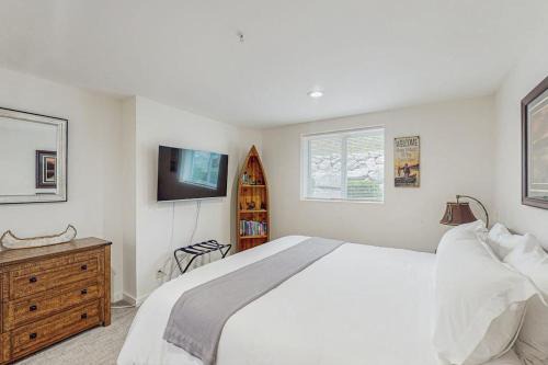 Park Pointe: (A104) in Chelan