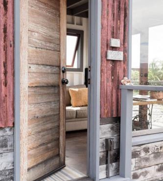 THE PHOENIX HOUSE - EPIC Tiny Home Gem on Volcanic Lava Field!