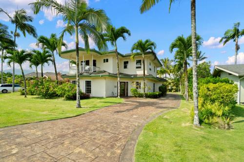 Princeville Beaches Lux 4BR 4Ba Air Conditioning at Queens Bath