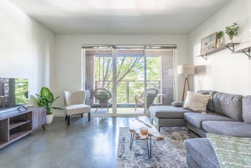 Central District Condo | Modern| Rooftop in Seattle