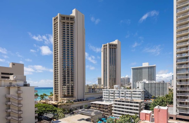 Kuhio Village 
