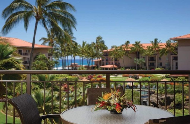Marriott Waiohai Beach Club 